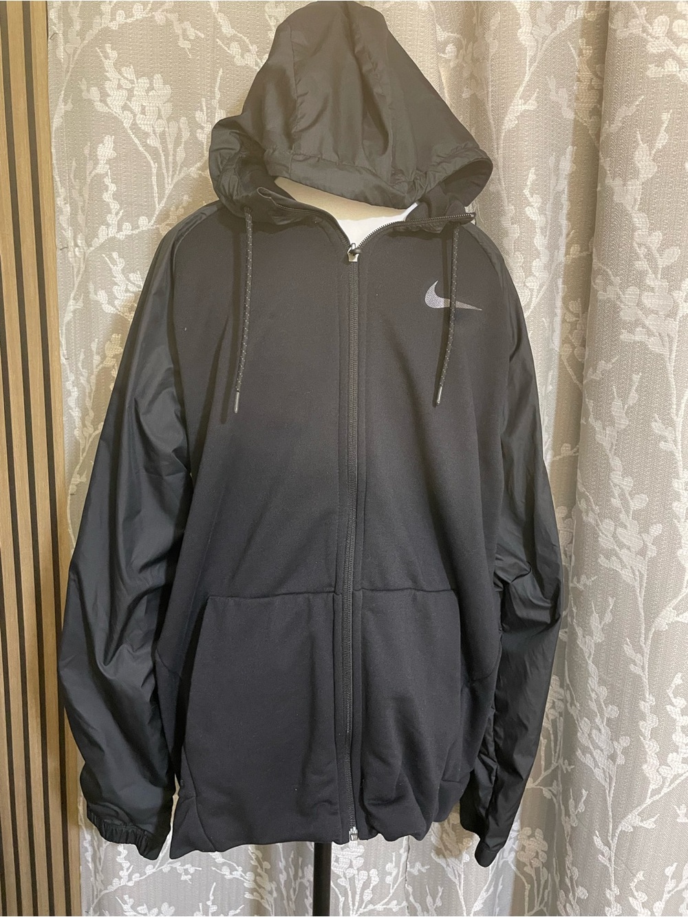 Nike Black Full-Zip Hooded Performance Jacket
